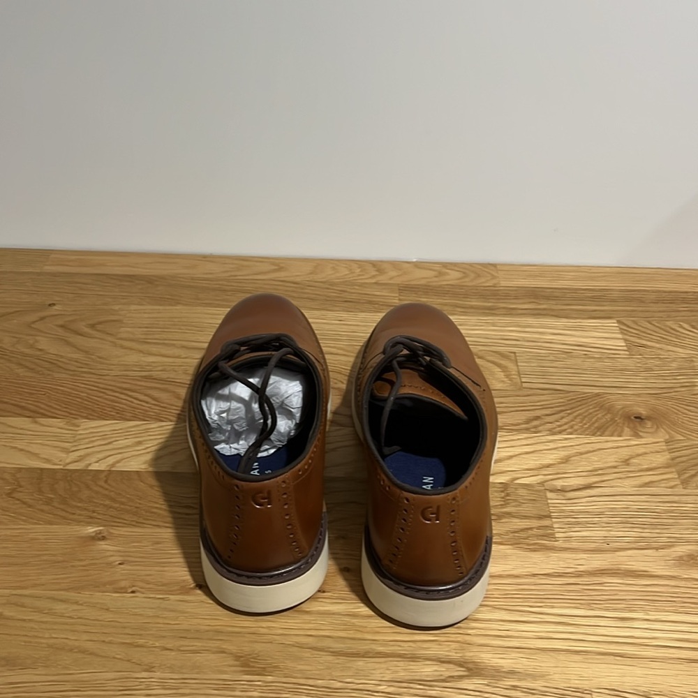 Brand new pair of men’s Cole Haan Go to plain toe Oxford size 9.5 - Picture 4 of 5